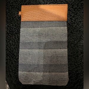 Thirty One Pinch Top Eyeglass Case